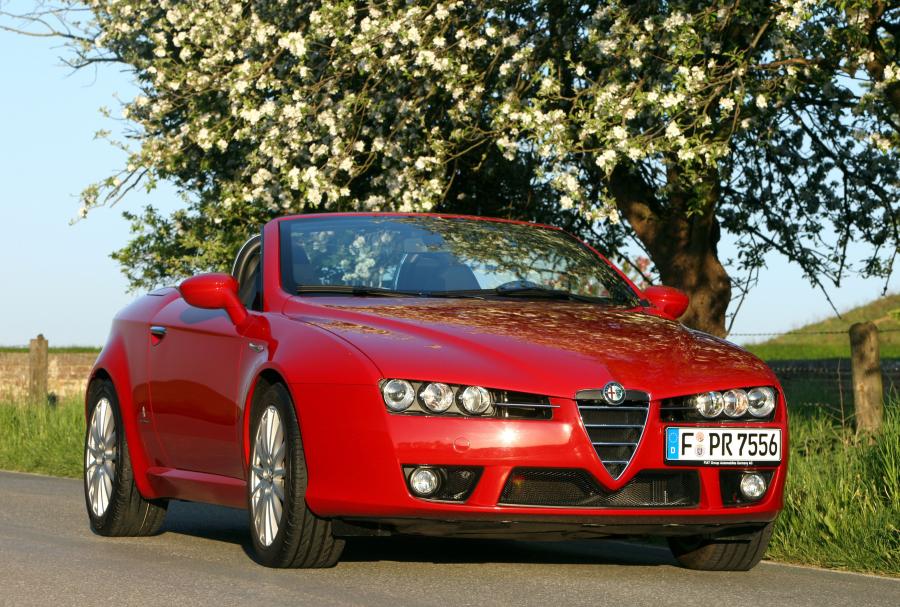  Alfa Romeo Spider (939E) 2008 года  (WW) (фото 31 из 40)